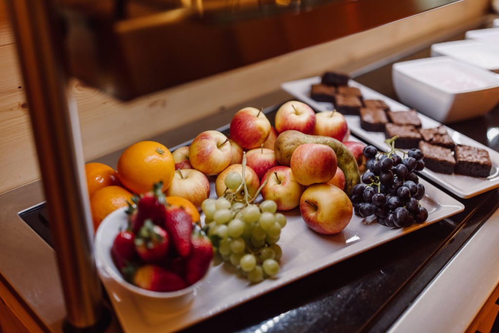 Frische Früchte am Frühstücksbuffet