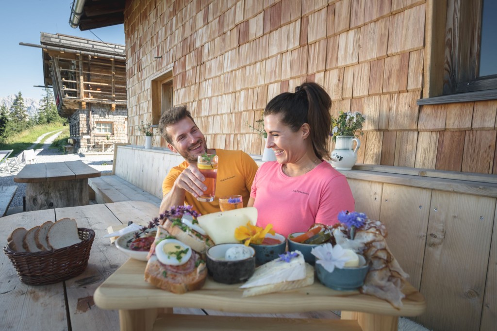 Hüttenrast beim Wandern und Mountainbiken © Hochkönig Tourismus GmbH