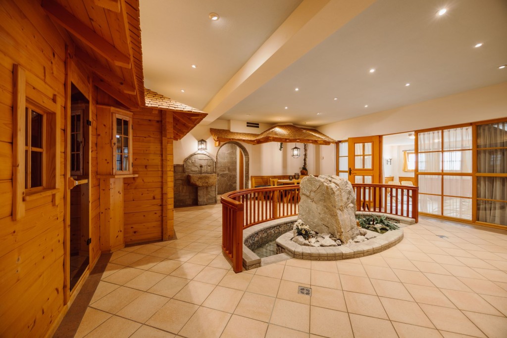 Wellnessbereich im Hotel Alpenrose