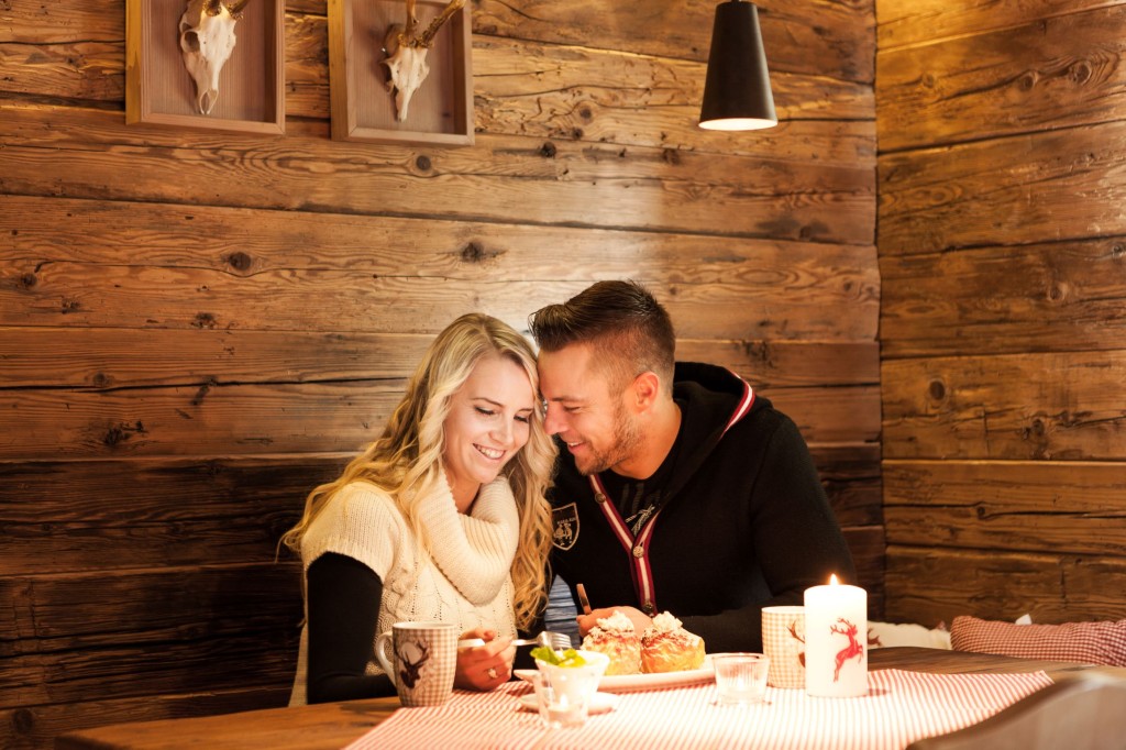 Einkehr in der Skihütte  © Hochkönig Tourismus GmbH